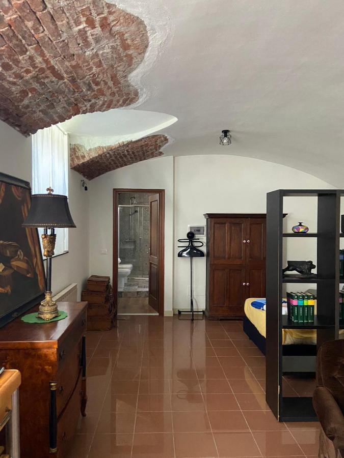 أومغنا La Casa Al Lago 2 المظهر الخارجي الصورة